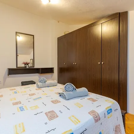 Three-bedroom Stojanovic In Apartament Poreč
