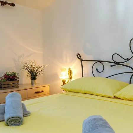 Three-bedroom Stojanovic In